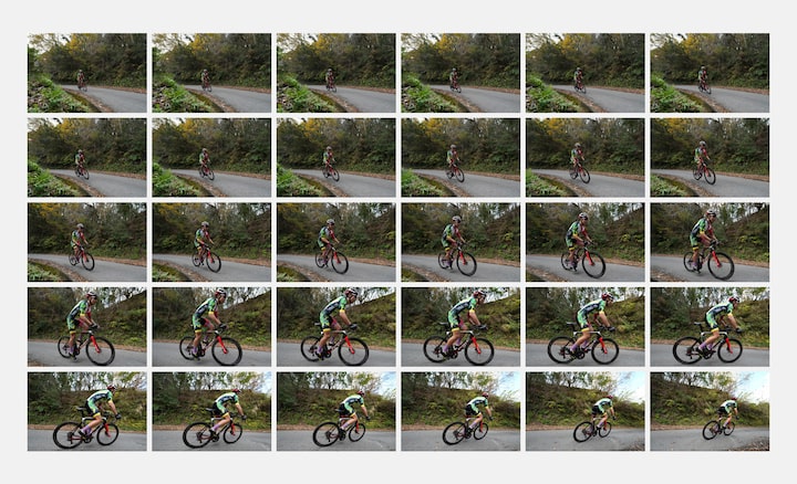 30 immagini a scatto continuo di un ciclista